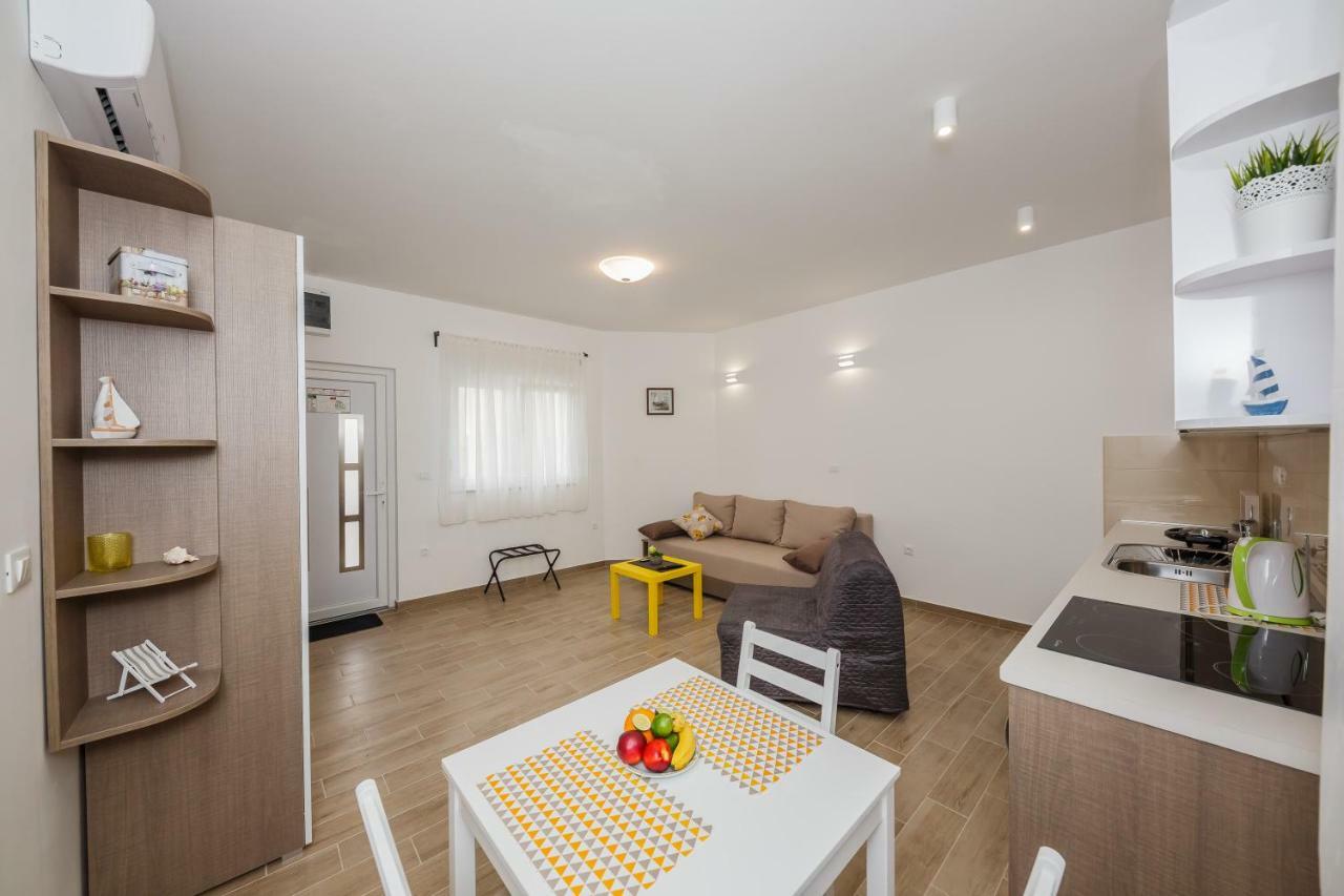 Apartments Mare Trogir Exteriér fotografie
